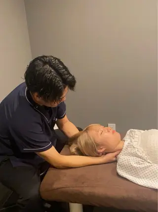 とき整体院所属・『肩甲骨はがし専門』 とき整体院のエステ・リラクイメージ