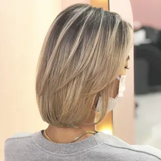 セミロング カラー カットカラー特化 ⭐️代表⭐️のヘアスタイル