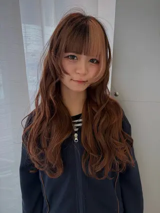 ロング カラー ショート／ボブ／レイ ヤーいくらまゆのヘアスタイル