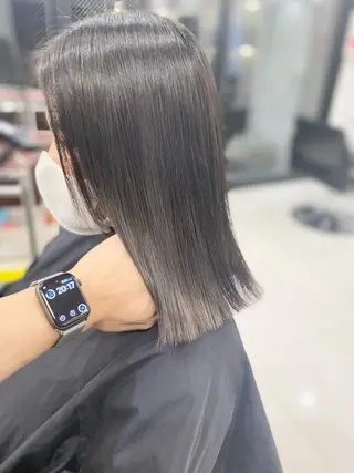 セミロング カラー opus 店長大和 レイヤー/赤み消しのヘアスタイル