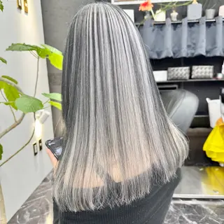 ロング カラー ChuDuck所属・ケアブリーチ×ハイト ーン専門/SHOTAのヘアスタイル