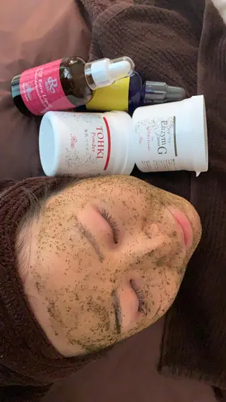 luana beauty所属・kana ハーブピーリング🌿のエステ・リラクイメージ