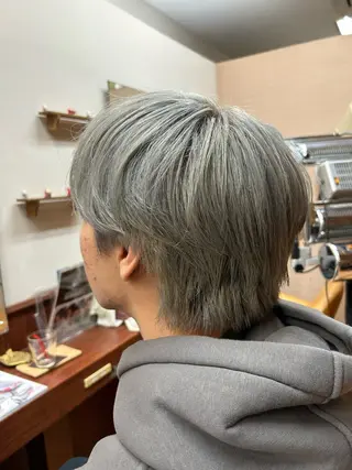 カラー メンズ ルキ🌈ブリーチカラ ー&メンズパーマ🦄のヘアスタイル