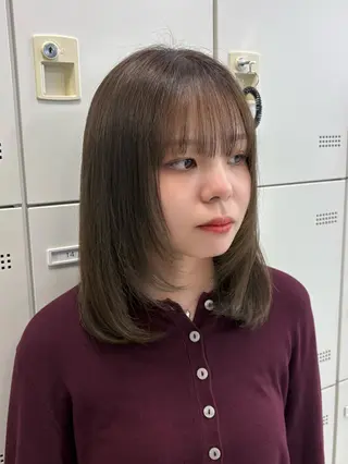 ミディアム カラー 似合わせヘア🪽 riko🐈‍⬛のヘアスタイル