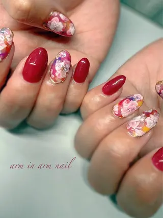 ネイル arm in arm ︎✿Yamamotoのマツエク・マツパデザイン