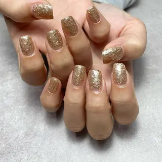 ネイル 💐irisée fleur中居のネイルデザイン