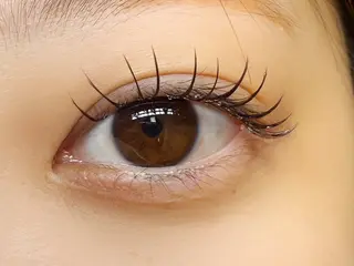 マツエク・マツパ LORAN Lim 工藤の眉毛・アイブロウイメージ