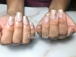 ネイル 市川 麻衣子のネイルデザイン