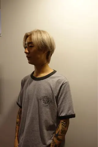 カラー Lmano所属・Lmano ケンタのヘアスタイル