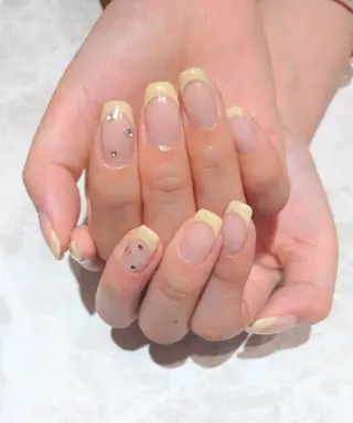 ネイル 會田 瑠衣のネイルデザイン