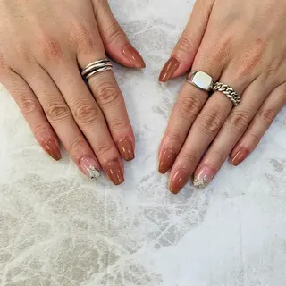 ネイル Feliz所属・Feliz 楽しいネイルサロンのネイルデザイン