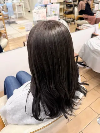ロング 中野 亮のヘアスタイル