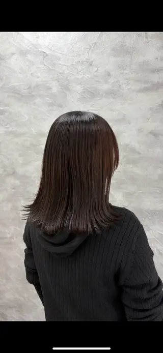 ミディアム ルプラボウ/ 内藤ほのか/艶カラーのヘアスタイル