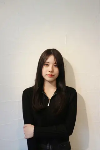 セミロング カラー KURAKU所属・無料パーマモデル/ 🌟ひまり🌟のヘアスタイル