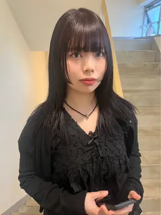 カラー siki 大阪福島 エンドウハルのヘアスタイル