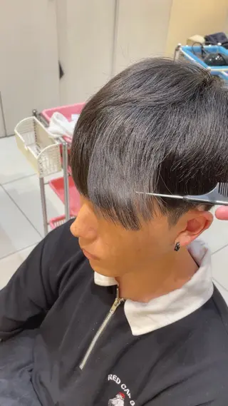 ミディアム パーマ メンズ 本厚木｜縮毛矯正/ 酸性スト専門サロンのヘアスタイル