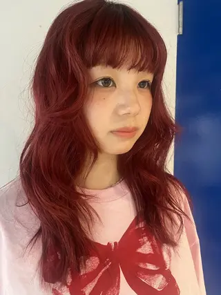 ロング AOI ハイトーン/ボブのヘアスタイル