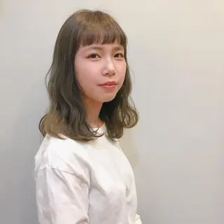 ミディアム カラー 日々所属・谷 大地のヘアスタイル