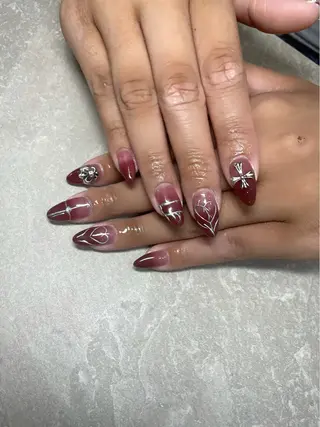 ネイル LAVISH nail salonのネイルデザイン