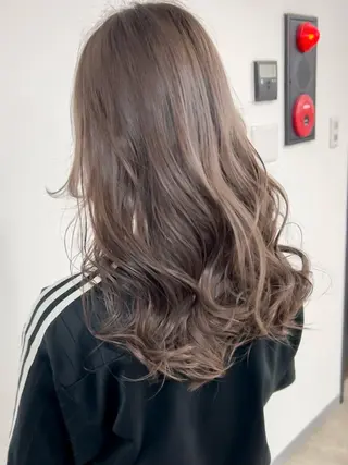 ロング 🥇近藤 恭輔🥇 Recharme新保のヘアスタイル