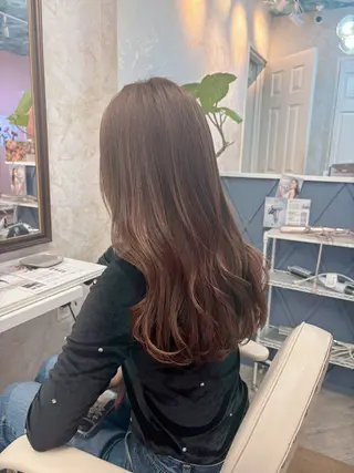 ロング 津村 慶のヘアスタイル