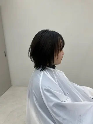 ショート Aura所属・丸山 心 / 艶カラーのヘアスタイル