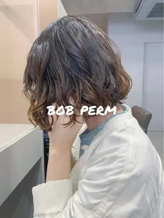 ミディアム パーマ ボブパーマコテ巻き風 パーマNo1深江秀平のヘアスタイル