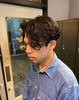 ショート カラー パーマ ヘアアレンジ メンズ キッズ HairSignature所属・ブリーチ指名神戸 No.1美容師RENのヘアスタイル