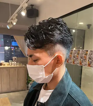 ショート パーマ メンズ メンズ特化美容師 熊田 鼓汰郎のヘアスタイル
