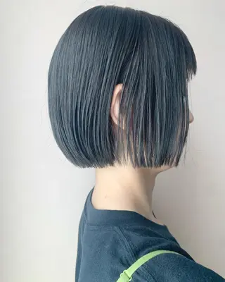 ショート カラー hub hair レイヤー/透明感のヘアスタイル