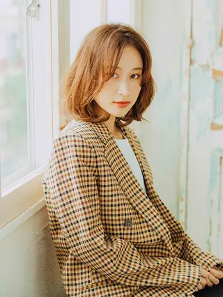 ミディアム カラー 丹生 滉太のヘアスタイル