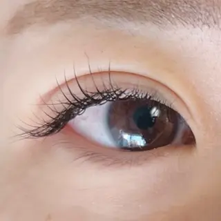 マツエク・マツパ Moe/韓国風/ 束感/キュート❤︎のマツエク・マツパデザイン