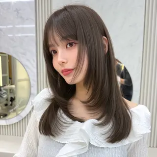 セミロング カラー 似合わせレイヤー/ 透明感カラーのヘアスタイル