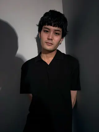 ミディアム nimes所属・三輪 充希のヘアスタイル