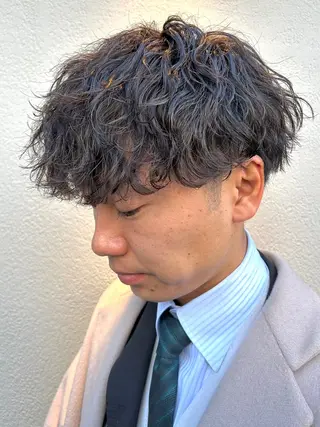 ミディアム パーマ メンズ 🔥メンズ専門🔥 塩拓巳のヘアスタイル