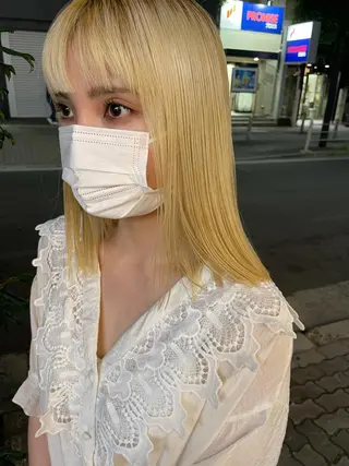 ミディアム akane .のヘアスタイル