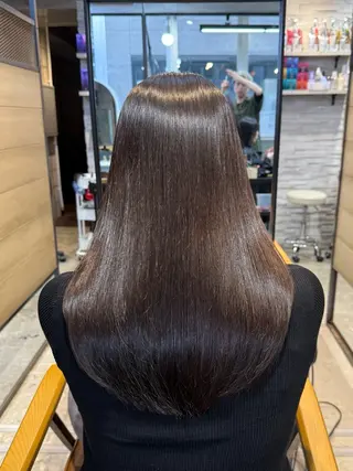 ロング カラー youres hair 髪質改善トリートメント&ヘッドスパ新宿三丁目店所属・小林春月 /新宿美容師のヘアスタイル