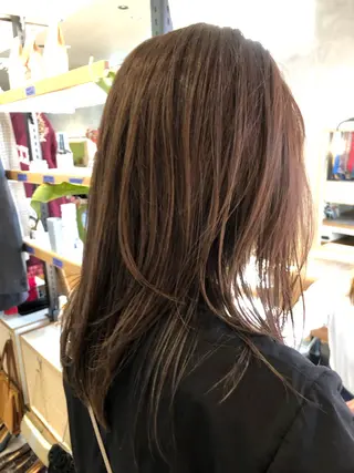 カラー SUZUNE 🐣カットモデルのヘアスタイル