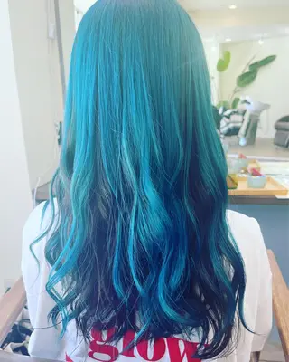 カラー 戸川 紗良のヘアスタイル