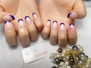 ネイル 💕鈴木ユリ パラジェル/オフ無料のネイルデザイン