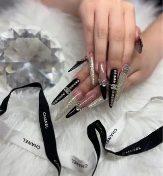 ネイル ANELA サクラのネイルデザイン