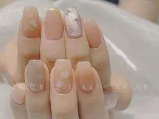 ネイル Queen’s 歌舞伎町店のネイルデザイン