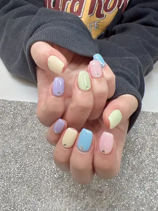 ネイル Guarendo錦糸町店所属・ガレンドウ 白澤 愛子のネイルデザイン