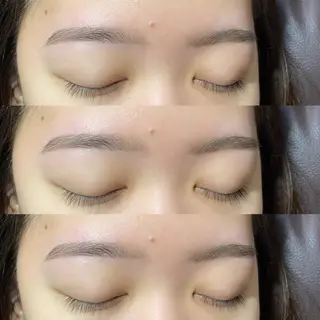 アイブロウ 𓊆ᶠᵉᵉʸ𓊇 ᶜᴴᴵᴴᴬᴿᵁのマツエク・マツパデザイン