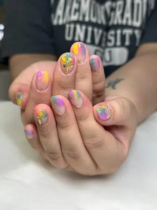 ネイル うにゃねいる🌷 Mayaのネイルデザイン