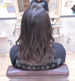 ミディアム カラー un所属・un 溝の口 伊豆本のマツエク・マツパデザイン