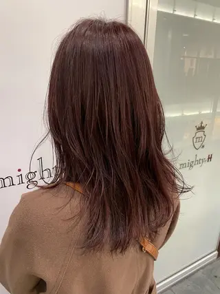ミディアム 栄　mighty by H所属・不破一輝/栄/矢場町 ボブ/レイヤー/艶髪のヘアスタイル
