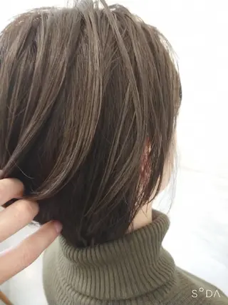ショート カラー HONEY渋谷 髪質改善/レイヤーのヘアスタイル
