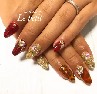 ネイル 石野 広佳のネイルデザイン