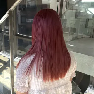 カラー RINA .のヘアスタイル